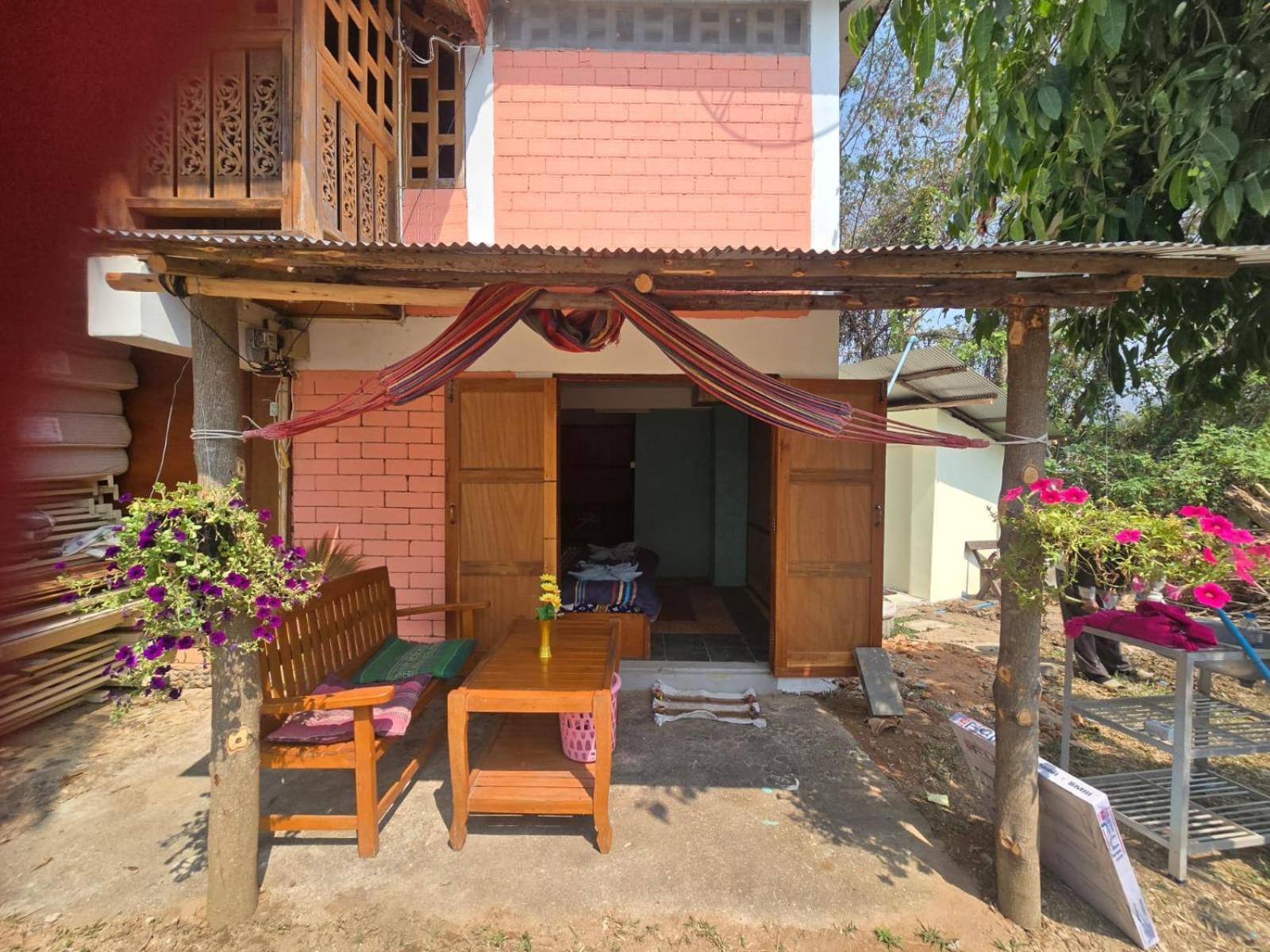 Apartment Sunny Family Garden House Pai